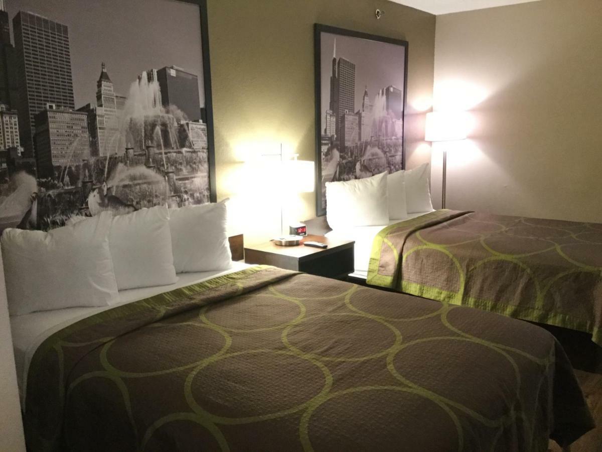Super 8 By Wyndham South Holland Hotell Eksteriør bilde