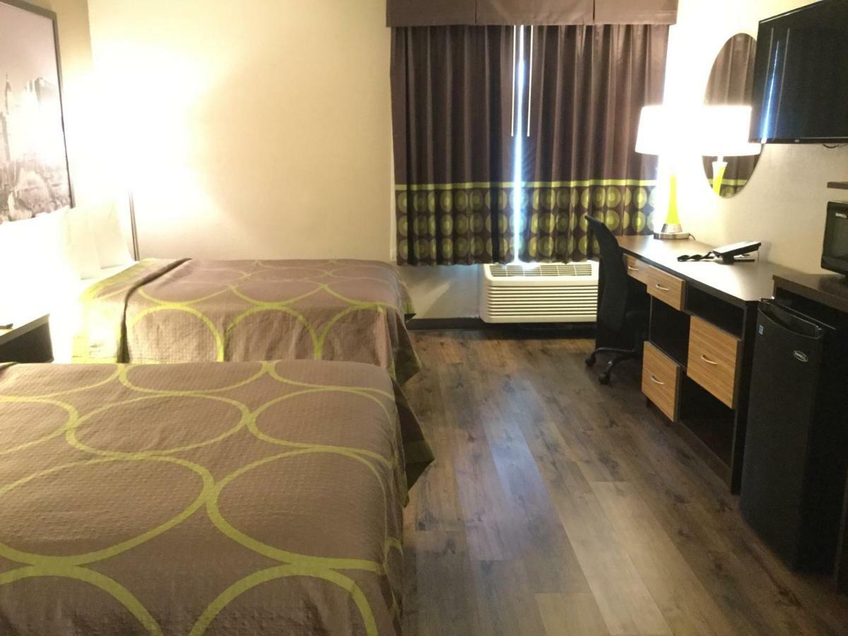Super 8 By Wyndham South Holland Hotell Eksteriør bilde